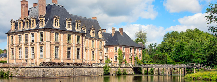 La Sologne et le Val de Loire offrent de nombreuses possibilités de programmes « nature et découverte », randonnées, cyclotourisme, pêche, à proximité des Châteaux de la Loire.